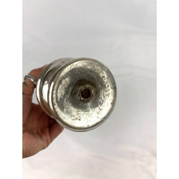 Victorian Antique Silver Mercury Glass Vase Floral Pattern Hand Blown 9” - Picture 5 of 11